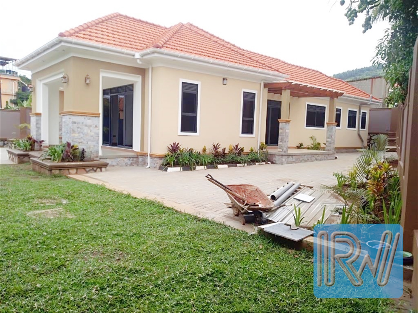 Bungalow for sale in Bwebajja Wakiso