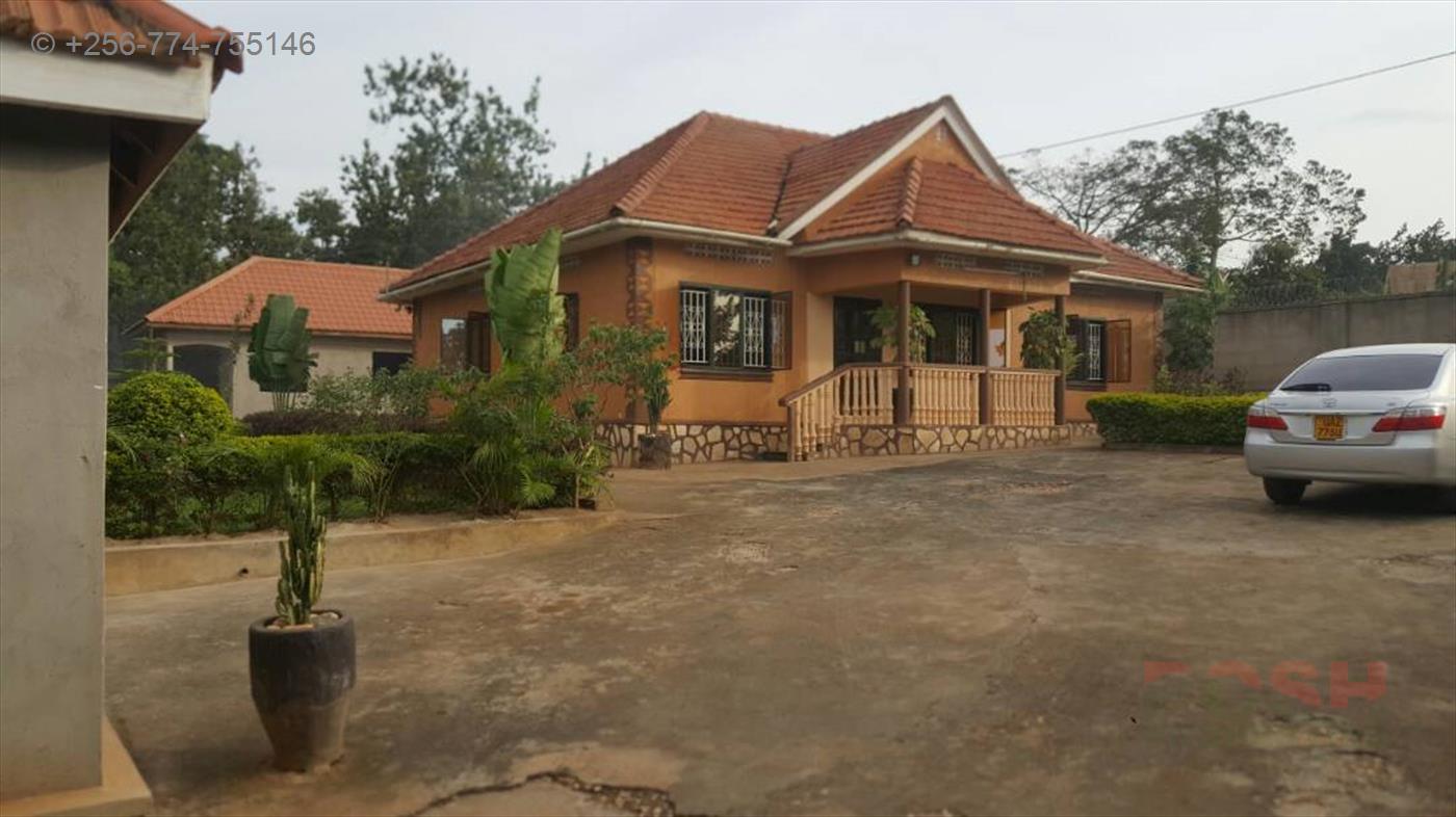 Bungalow for rent in Mpererwe Wakiso