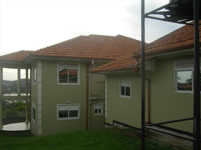 Mansion for rent in Buziga Kampala