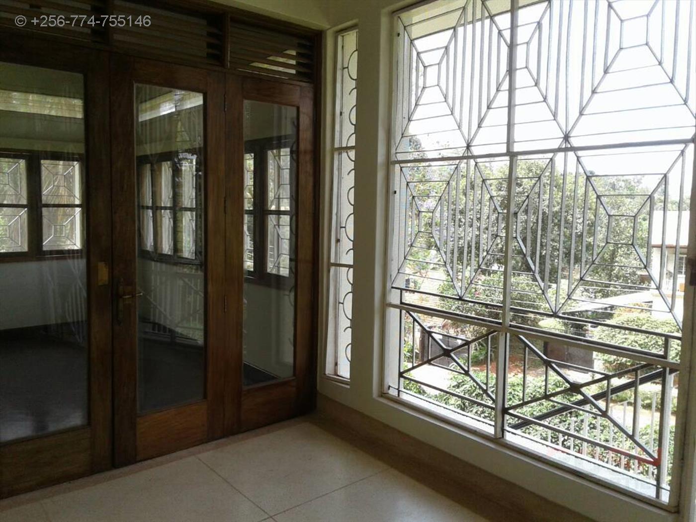 Town House for rent in Kololo Kampala