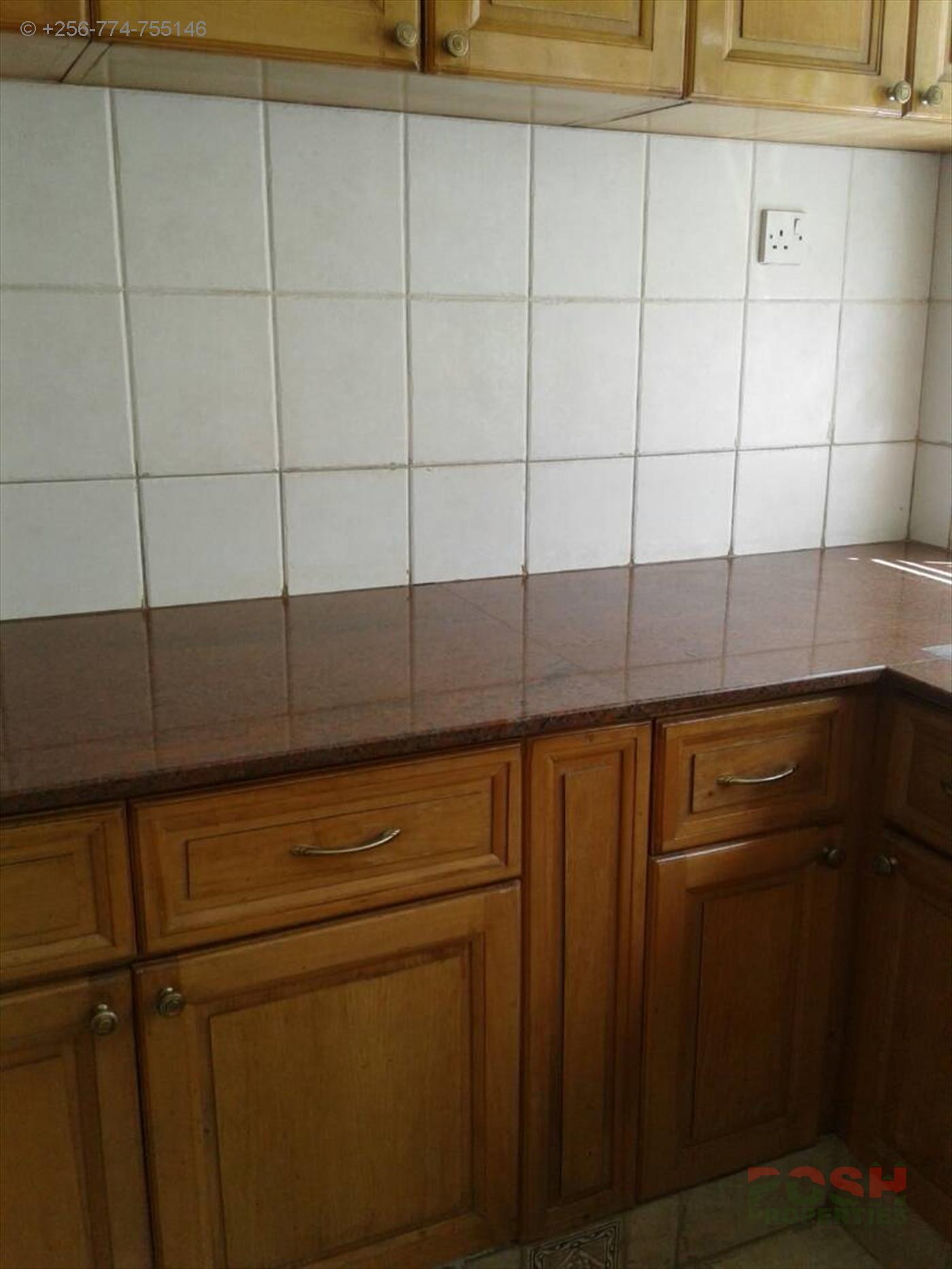 Town House for rent in Kololo Kampala