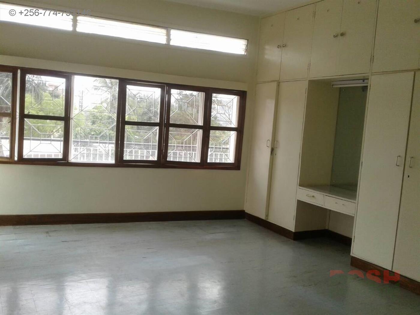 Town House for rent in Kololo Kampala