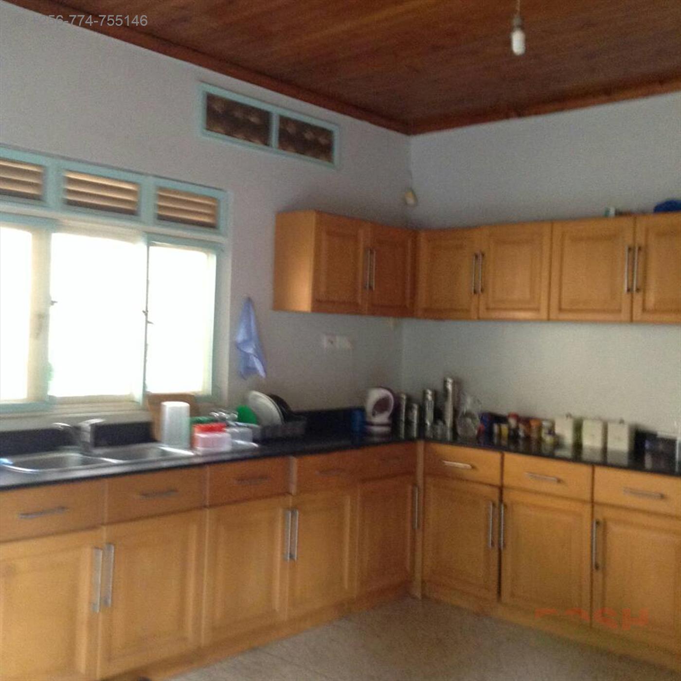 Bungalow for rent in Naguru Kampala