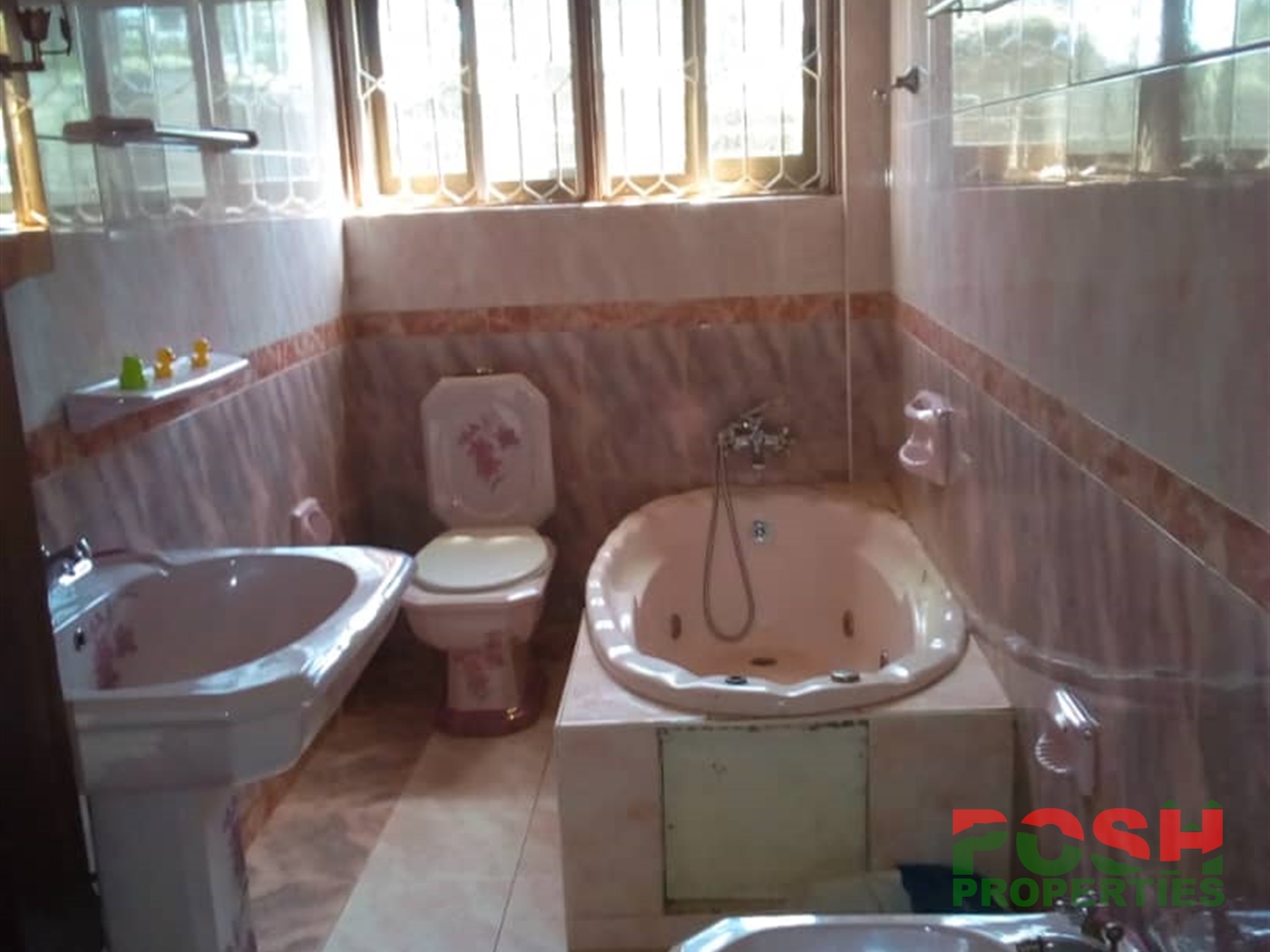 Mansion for rent in Ntinda Kampala