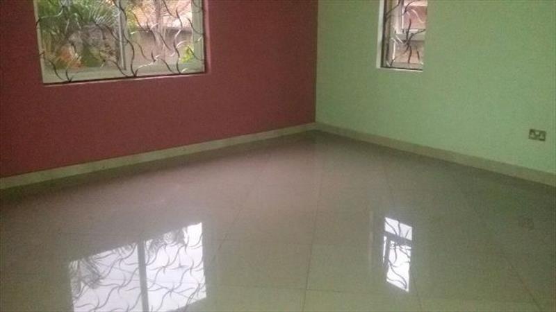 Bungalow for rent in Naalya Kampala