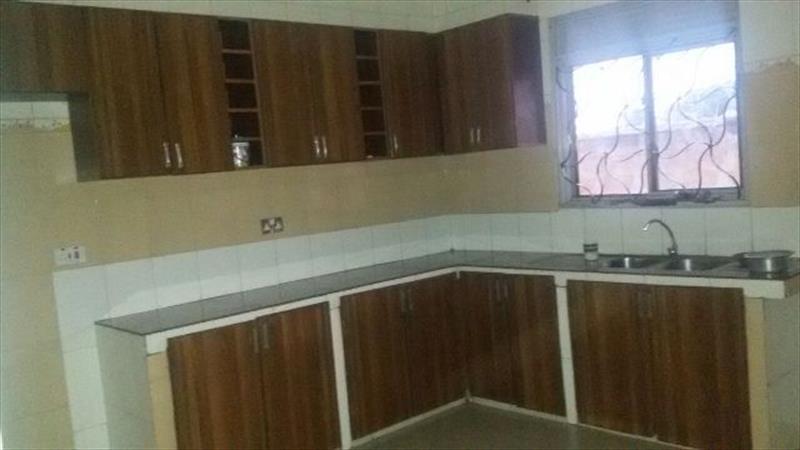 Bungalow for rent in Naalya Kampala