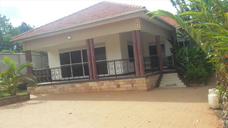 Bungalow for rent in Naalya Kampala