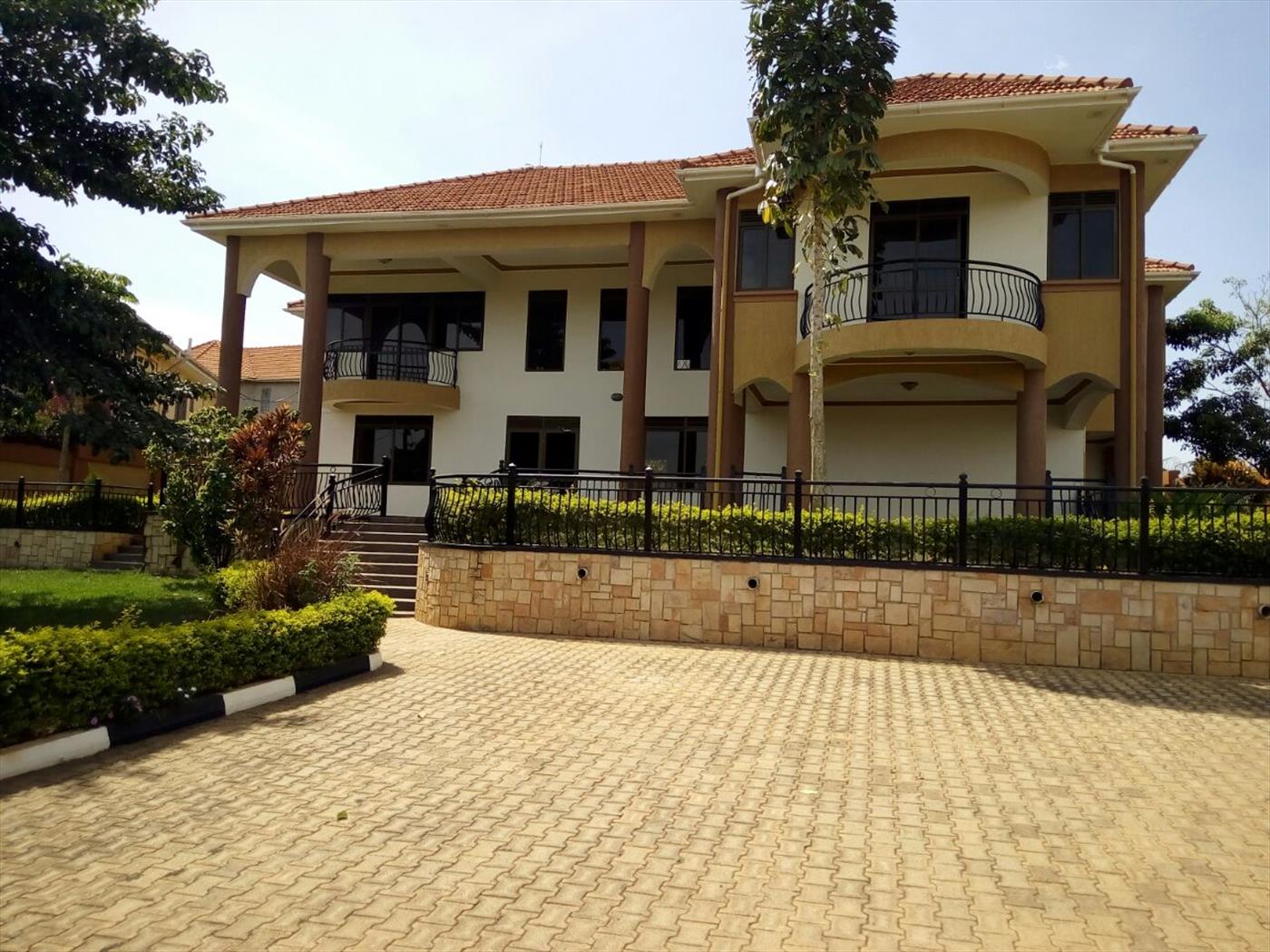 Mansion for rent in Butabika Kampala