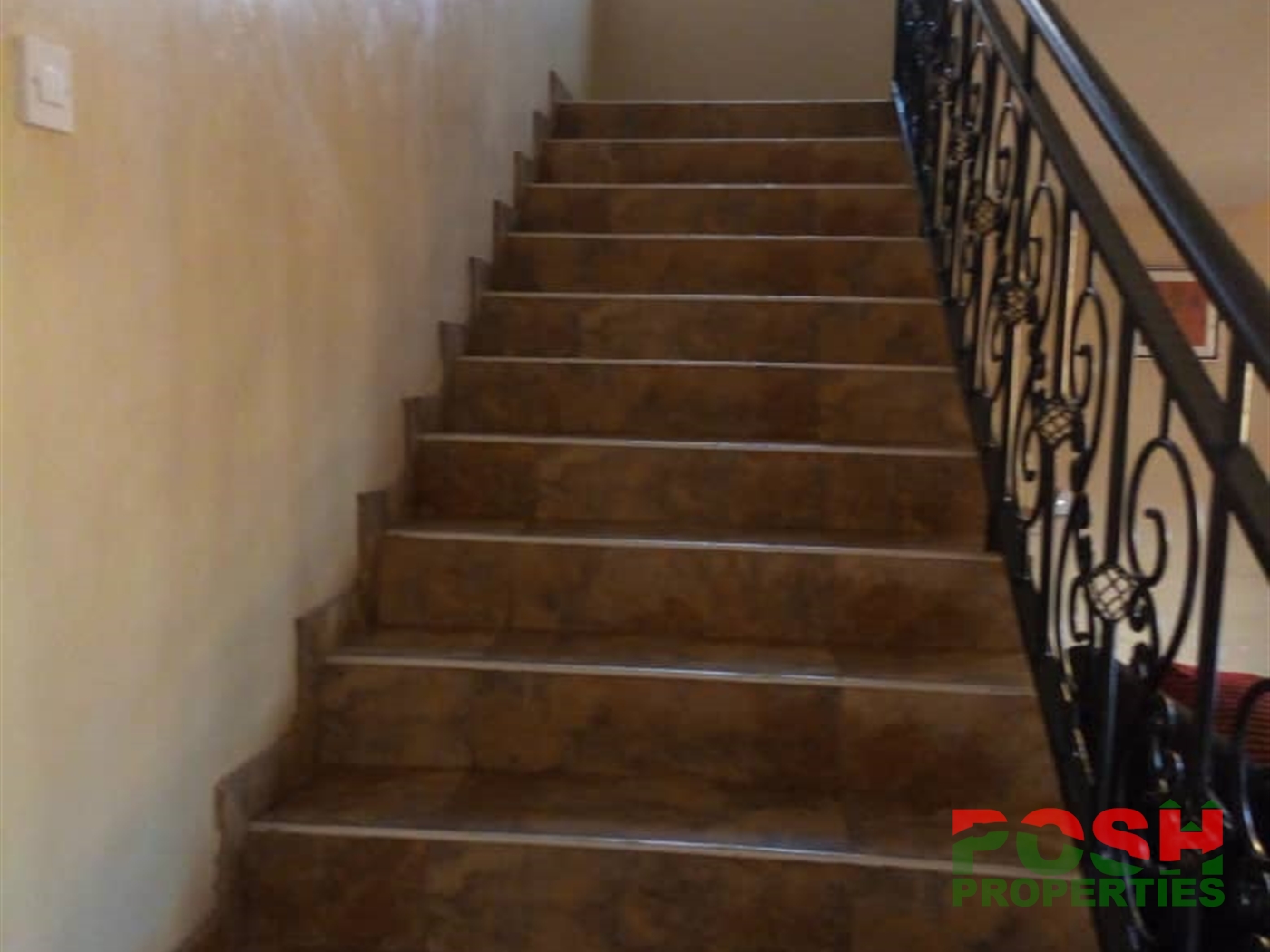 Town House for rent in Mbuya Kampala