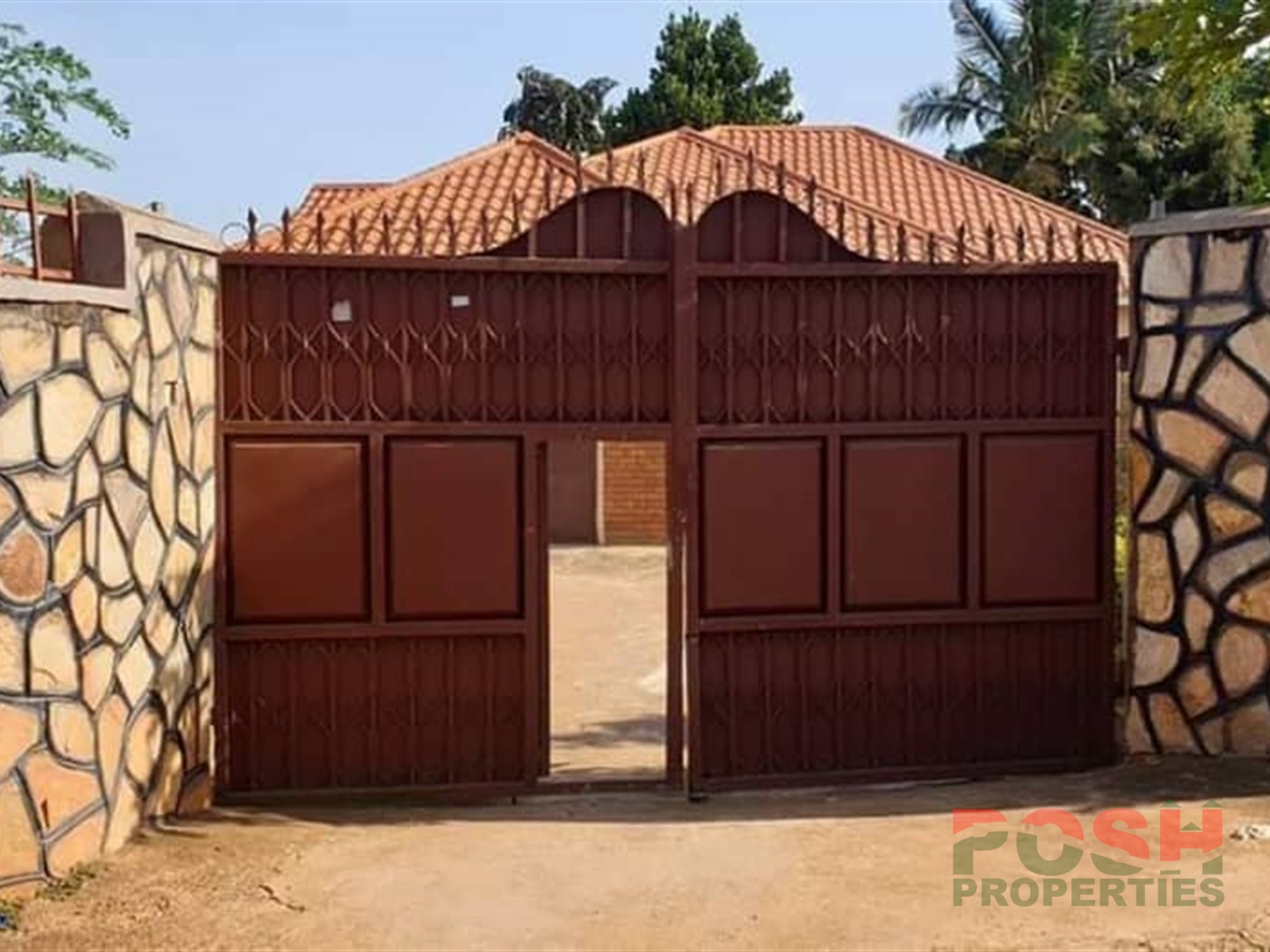 Bungalow for sale in Bukoto Kampala