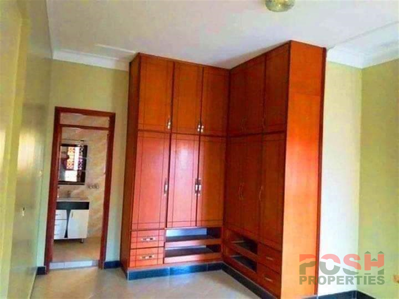 Mansion for sale in Najjera Wakiso