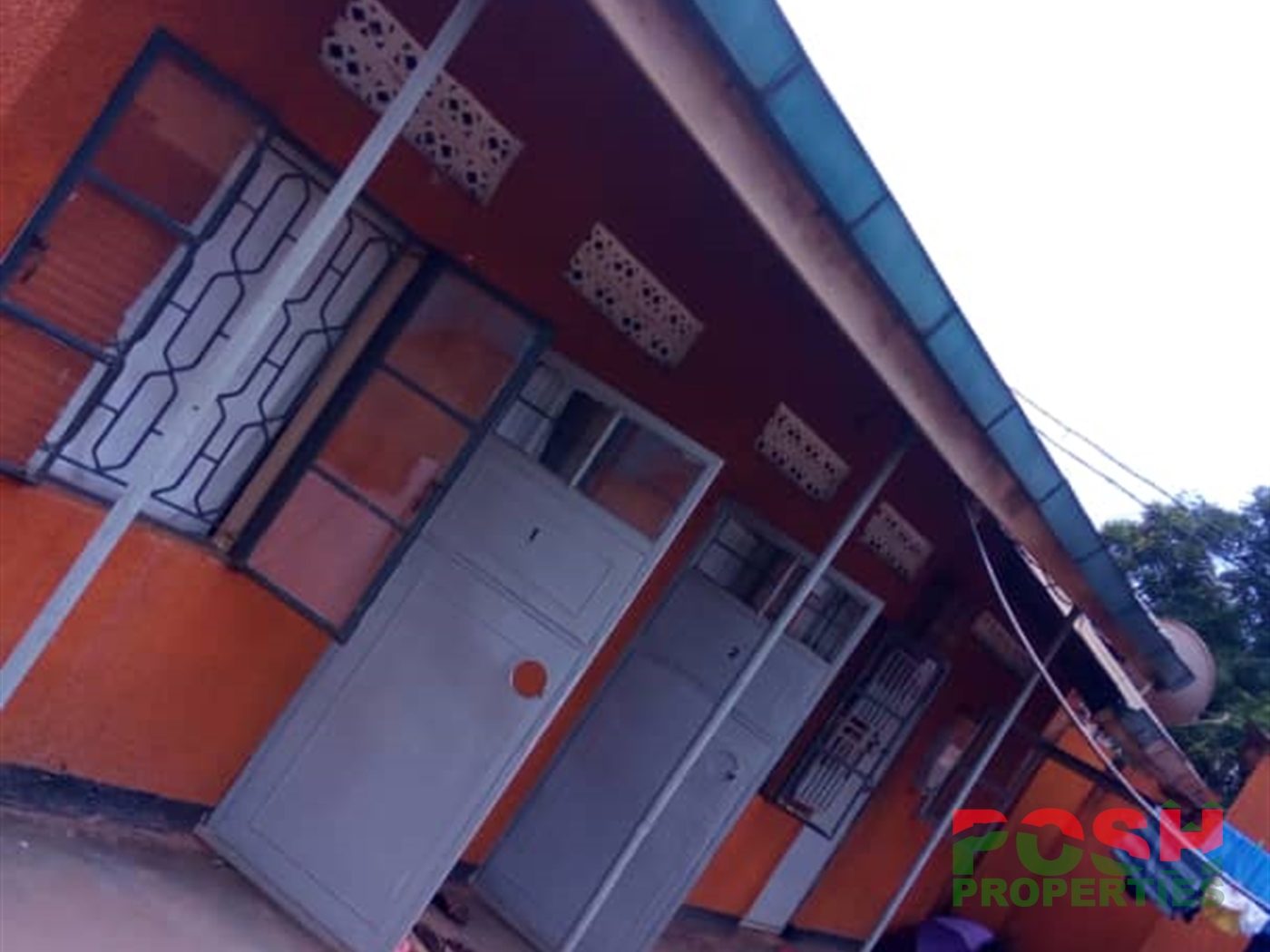 Hostel for sale in Bugoloobi Kampala