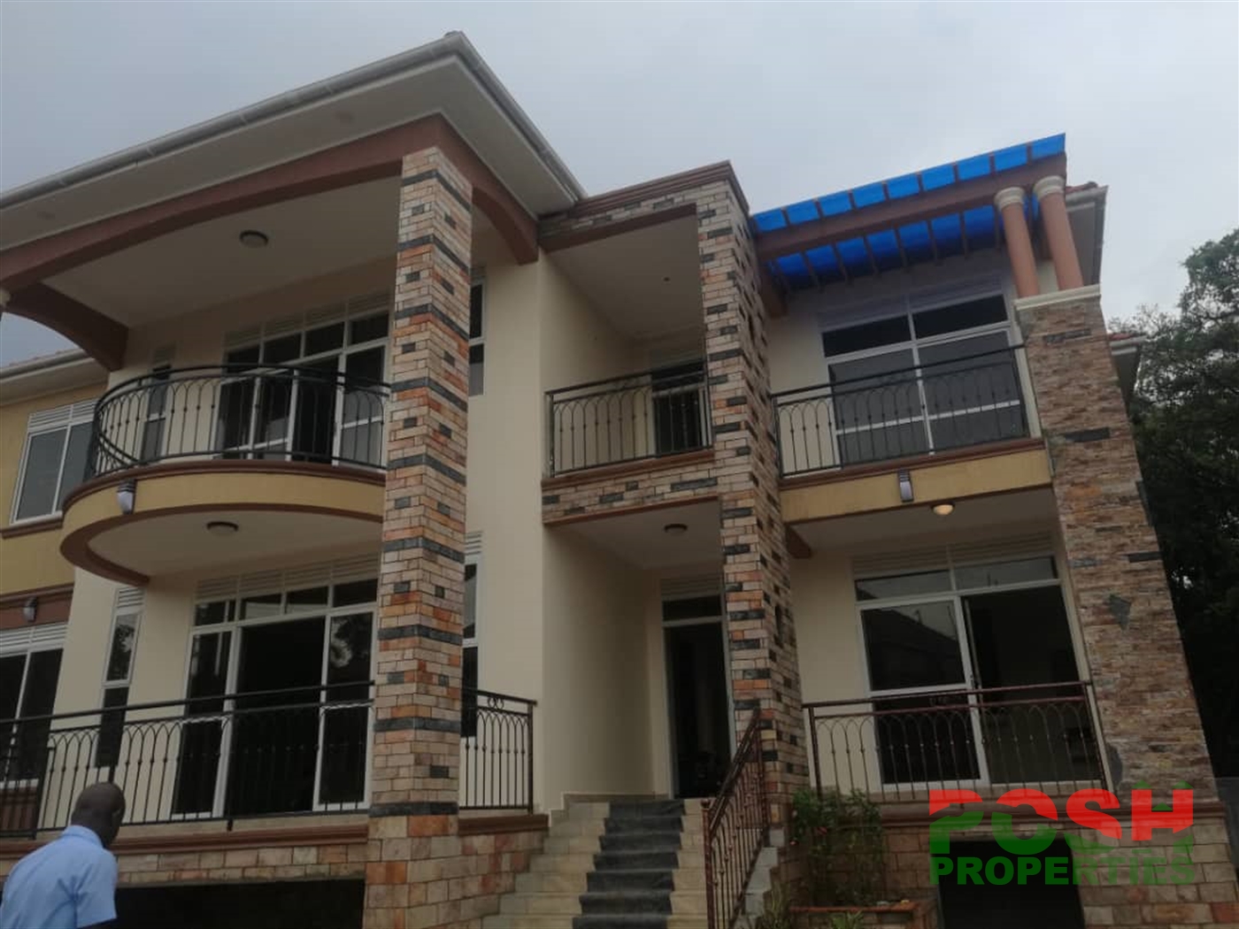 Mansion for sale in Munyonyo Kampala