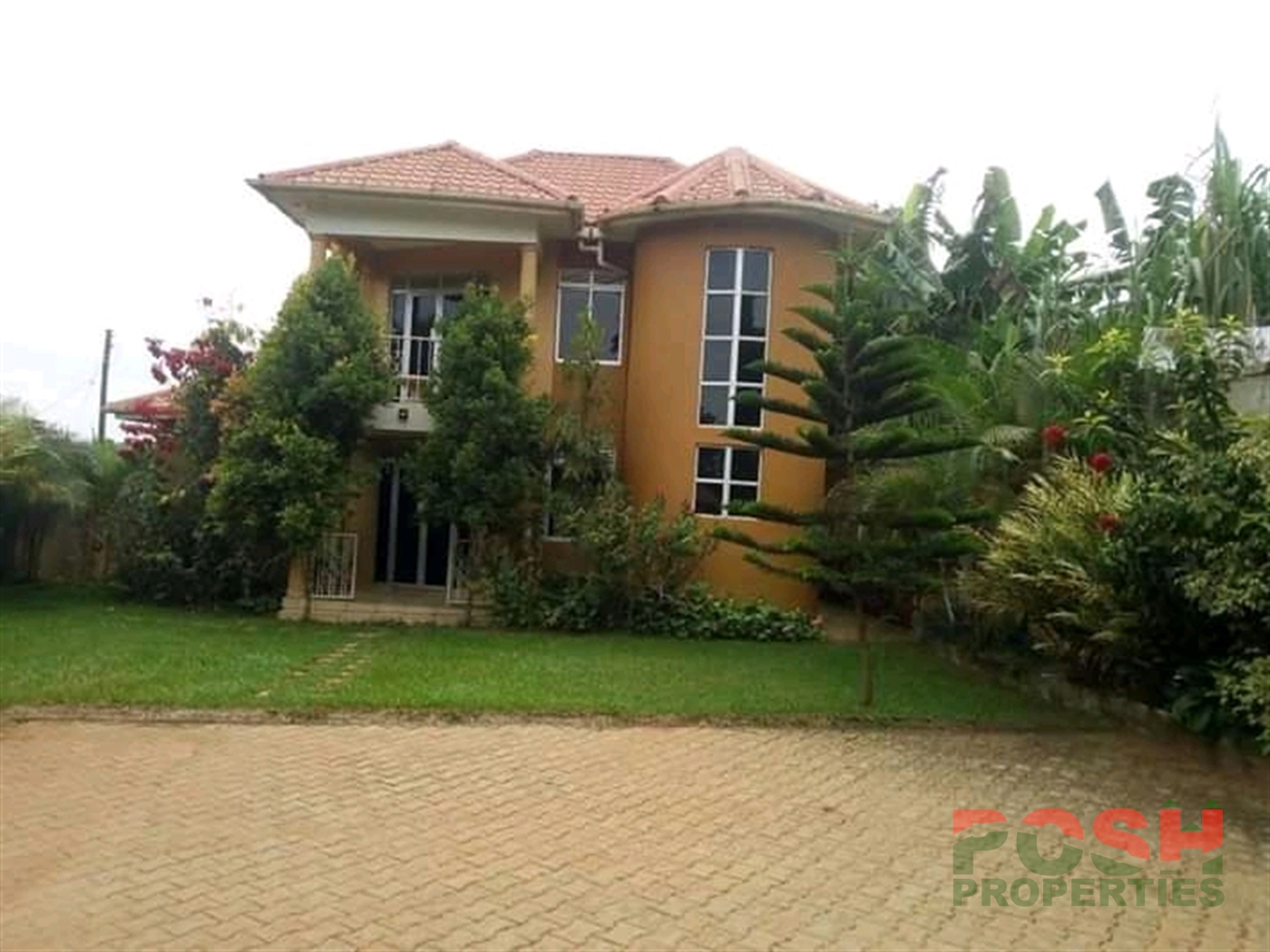 Storeyed house for sale in Mpererwe Wakiso