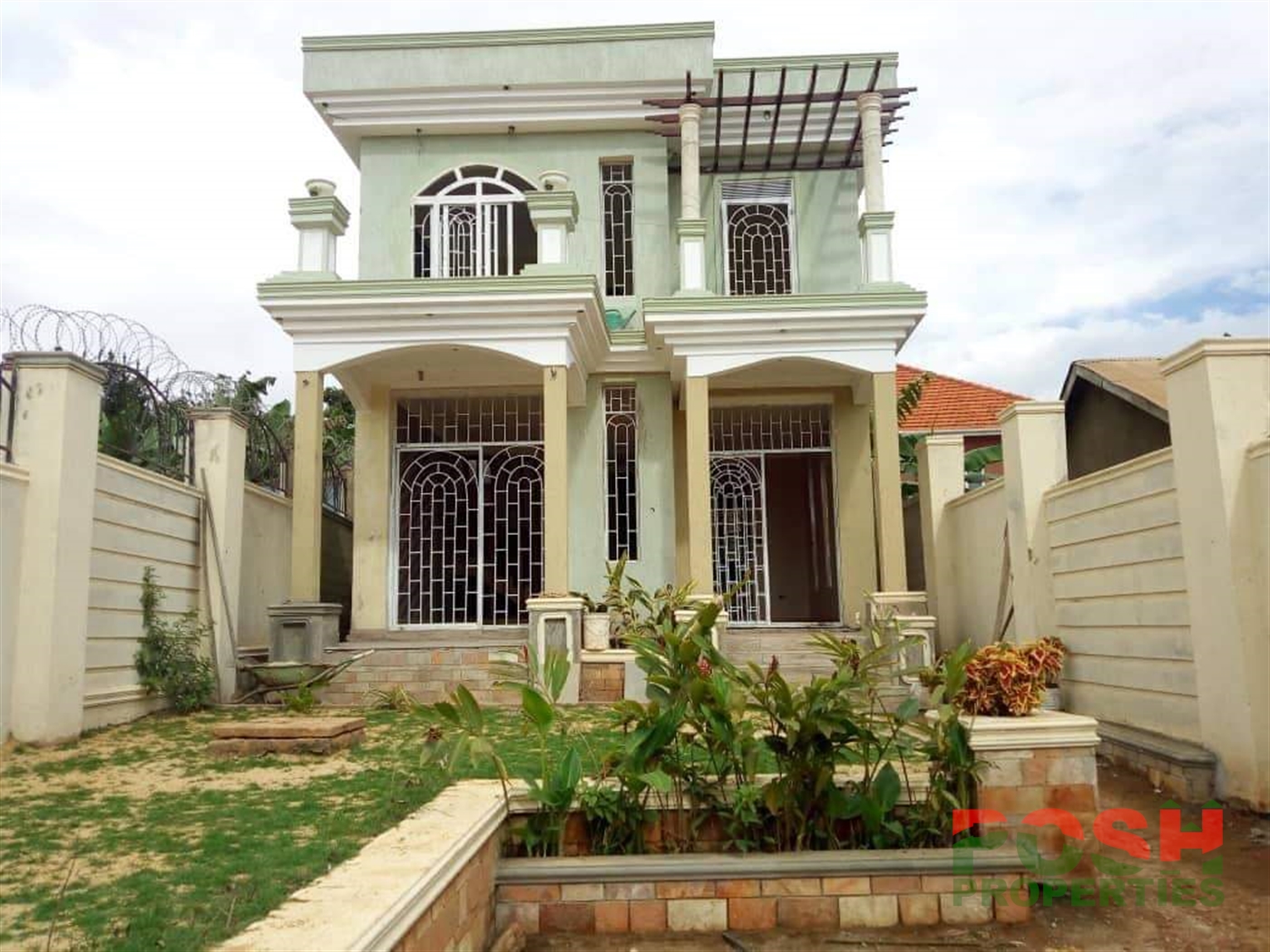 Storeyed house for sale in Kira Wakiso