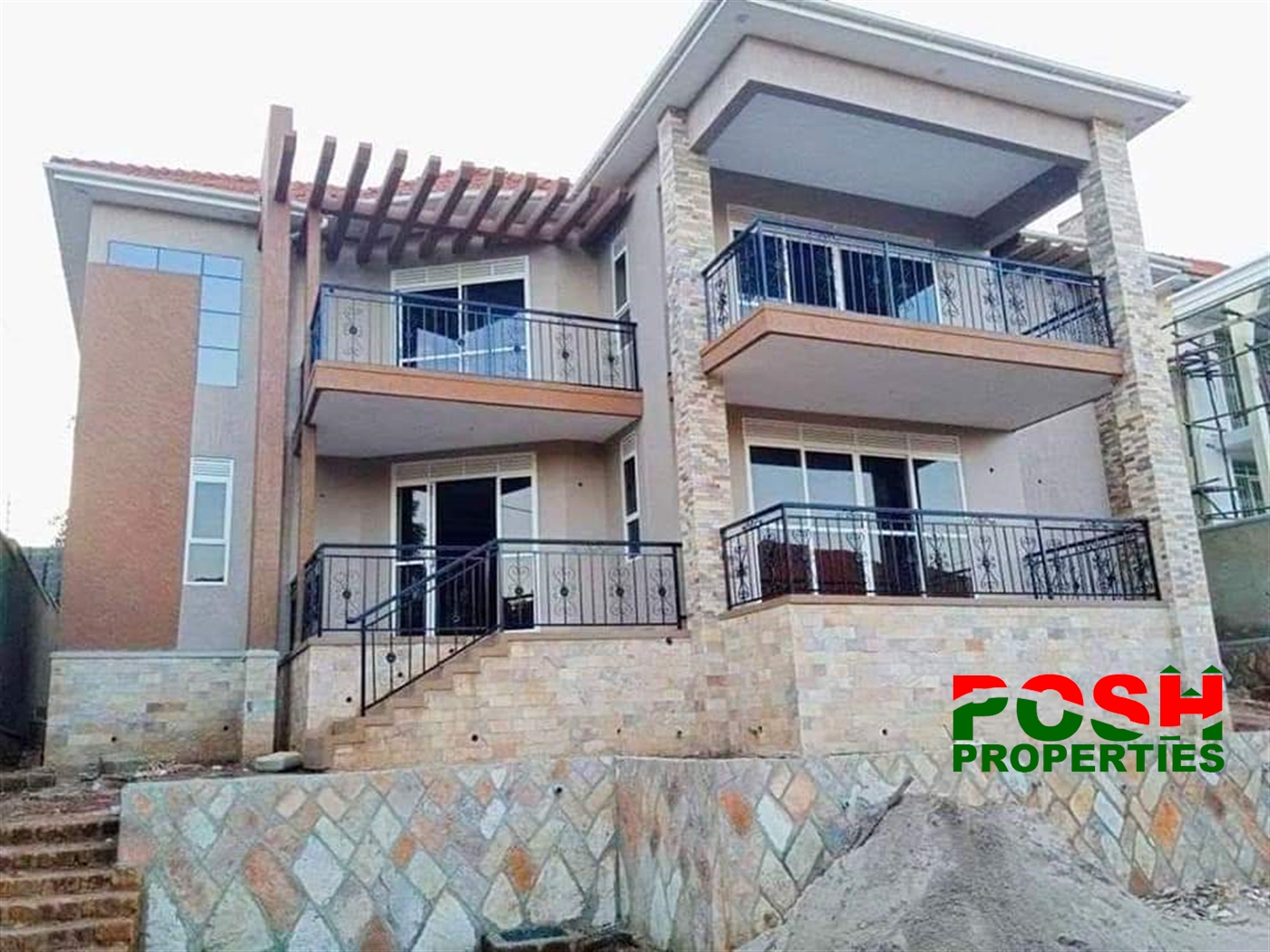 Mansion for sale in Kiwaatule Kampala