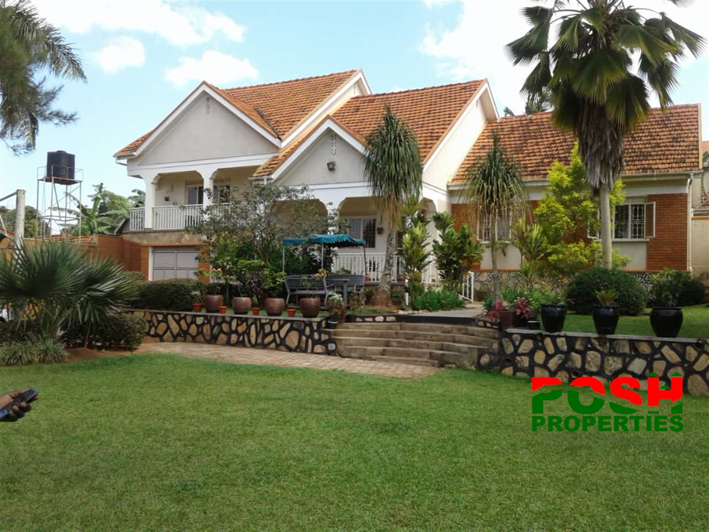 Bungalow for sale in Zana Wakiso