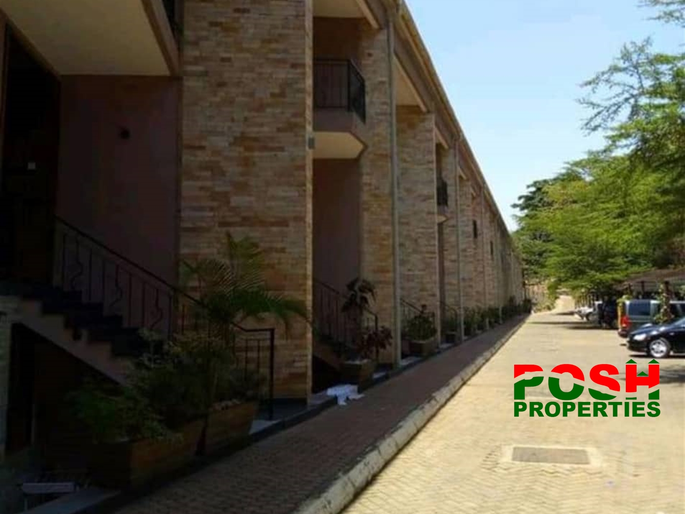 Town House for rent in Kololo Kampala