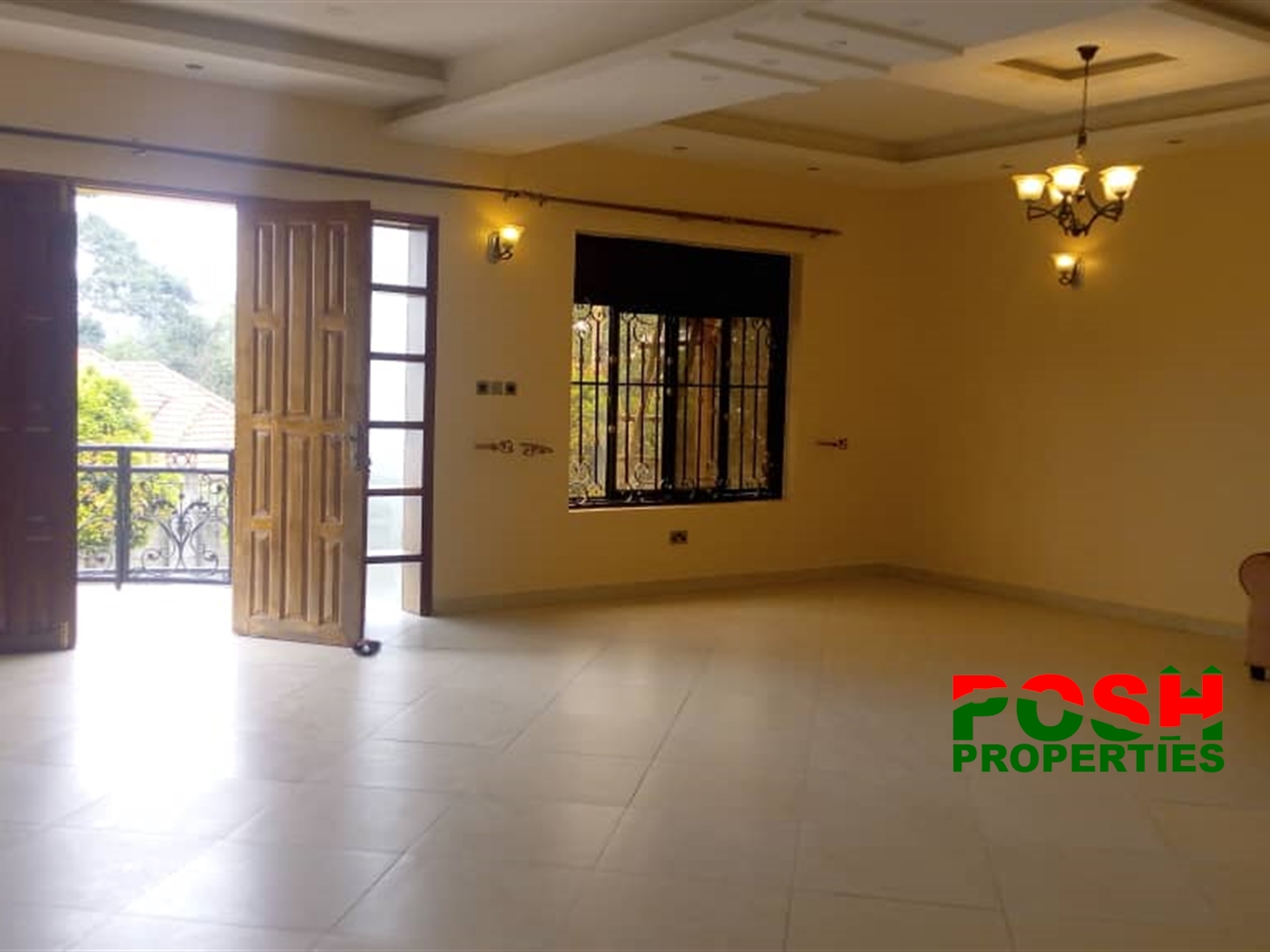 Storeyed house for rent in Bwebajja Wakiso