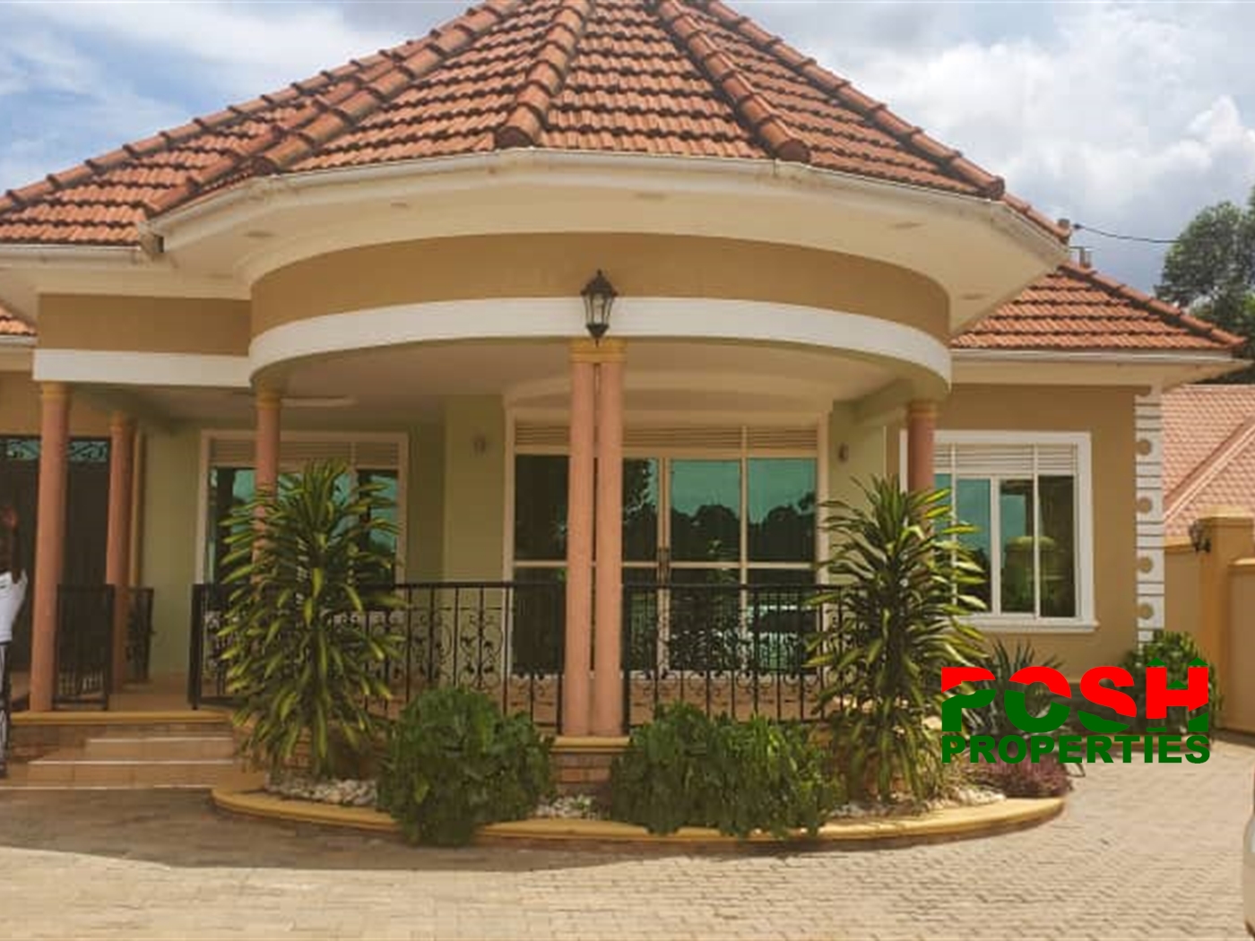 Bungalow for sale in Kulambilo Kampala