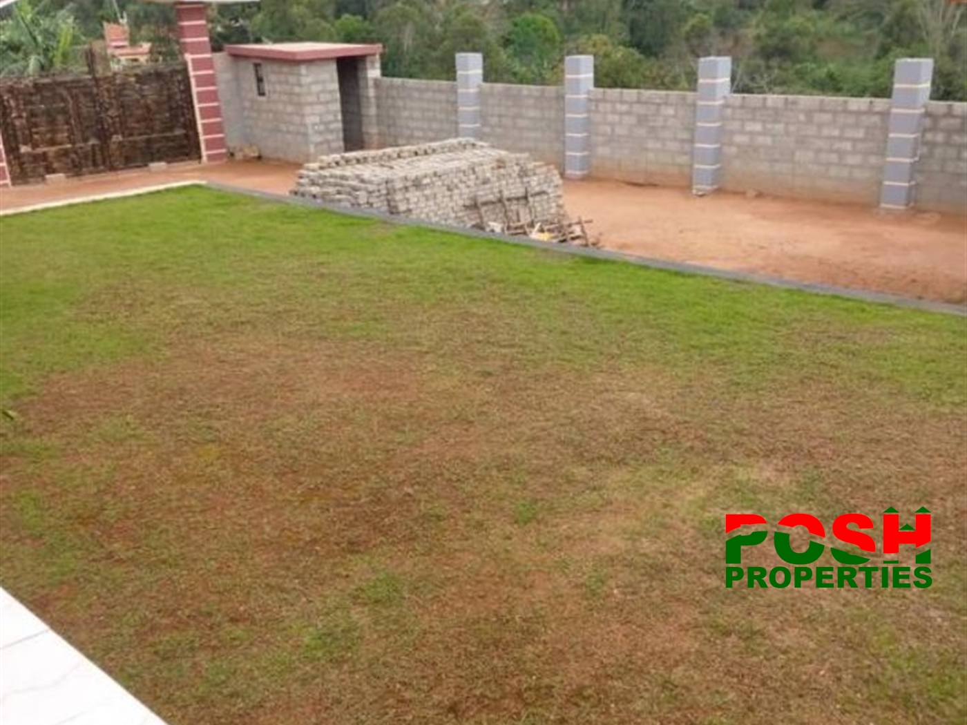 Bungalow for sale in Bwebajja Wakiso