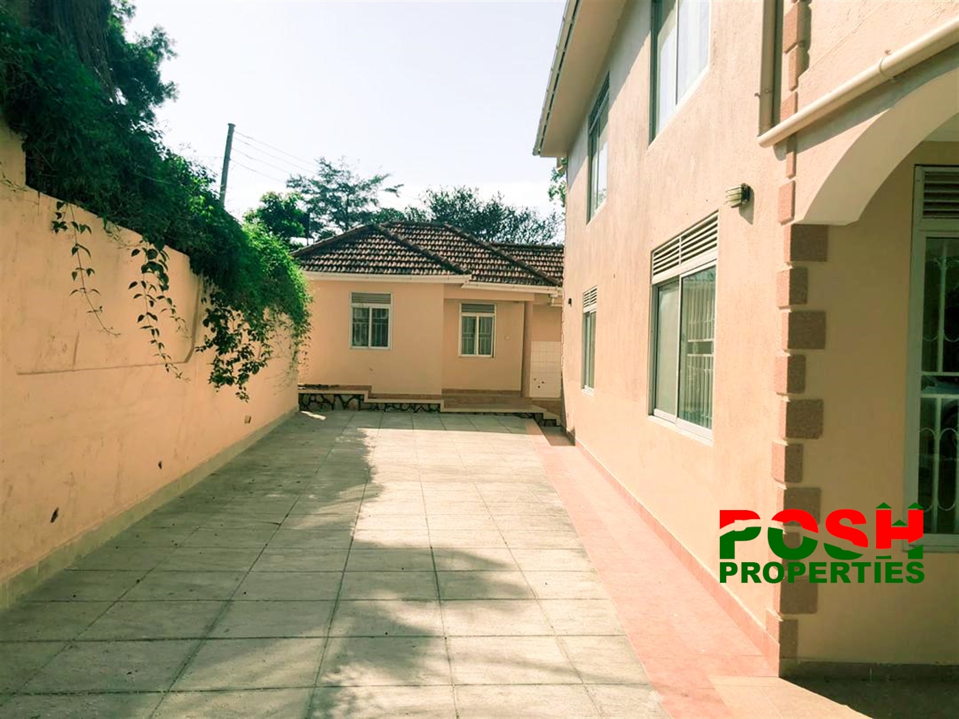 Storeyed house for sale in Muyenga Kampala