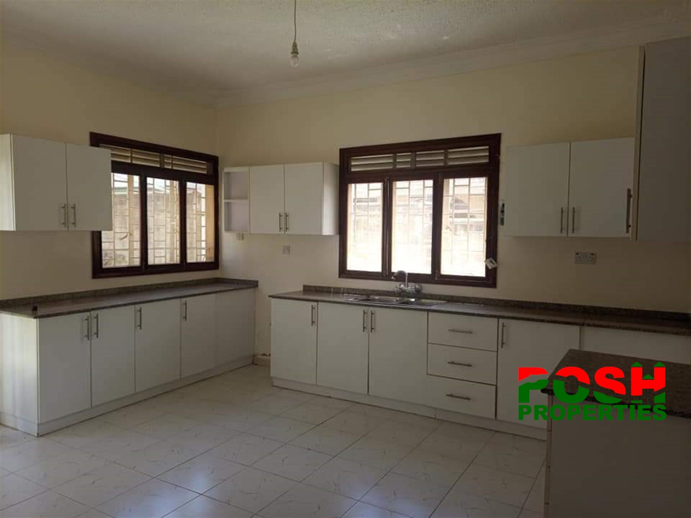 Storeyed house for rent in Bugoloobi Kampala