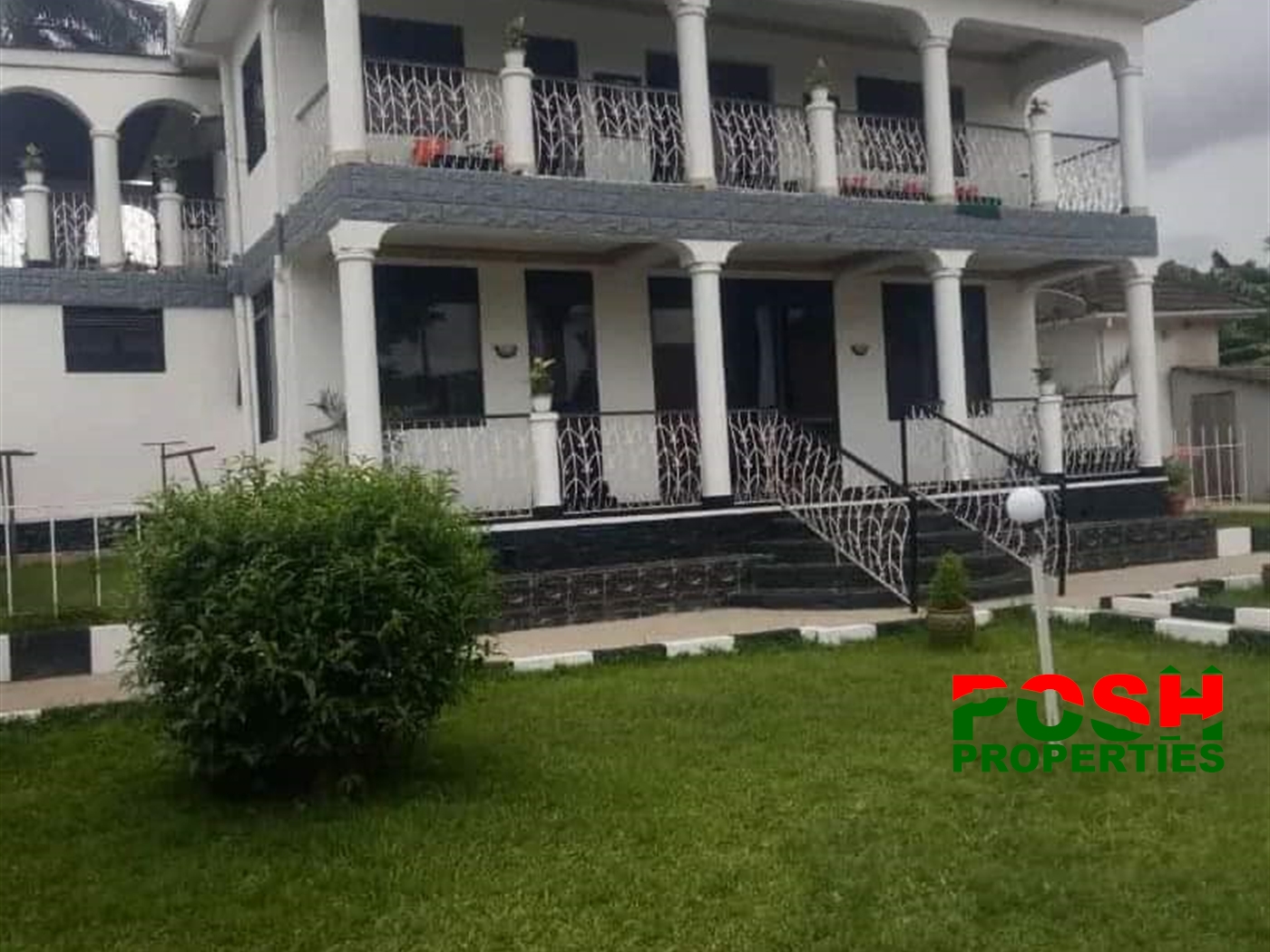 Mansion for rent in Muyenga Kampala