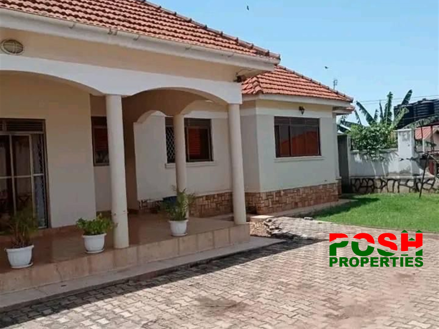 Bungalow for sale in Munyonyo Kampala