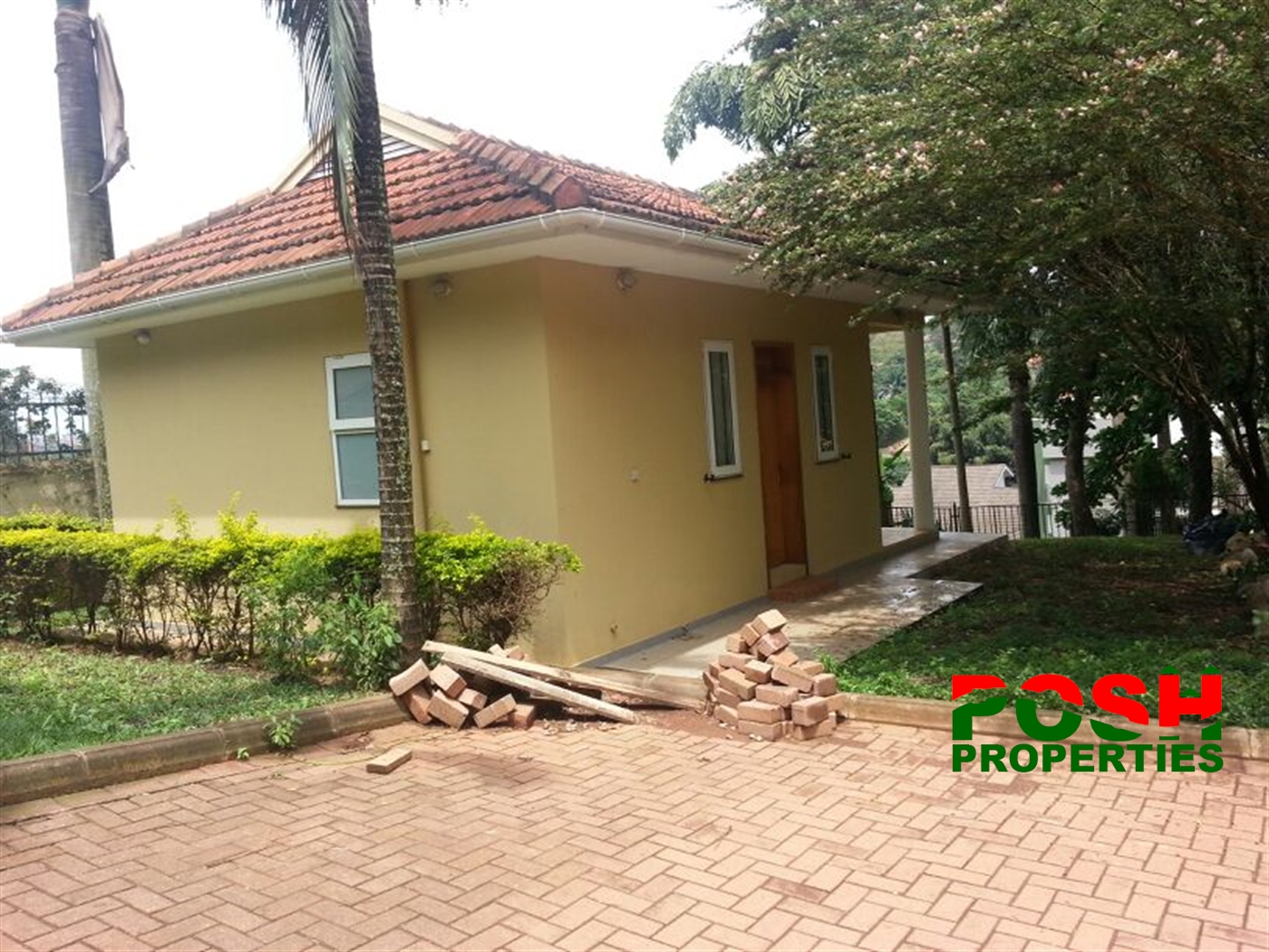 Mansion for sale in Kololo Kampala