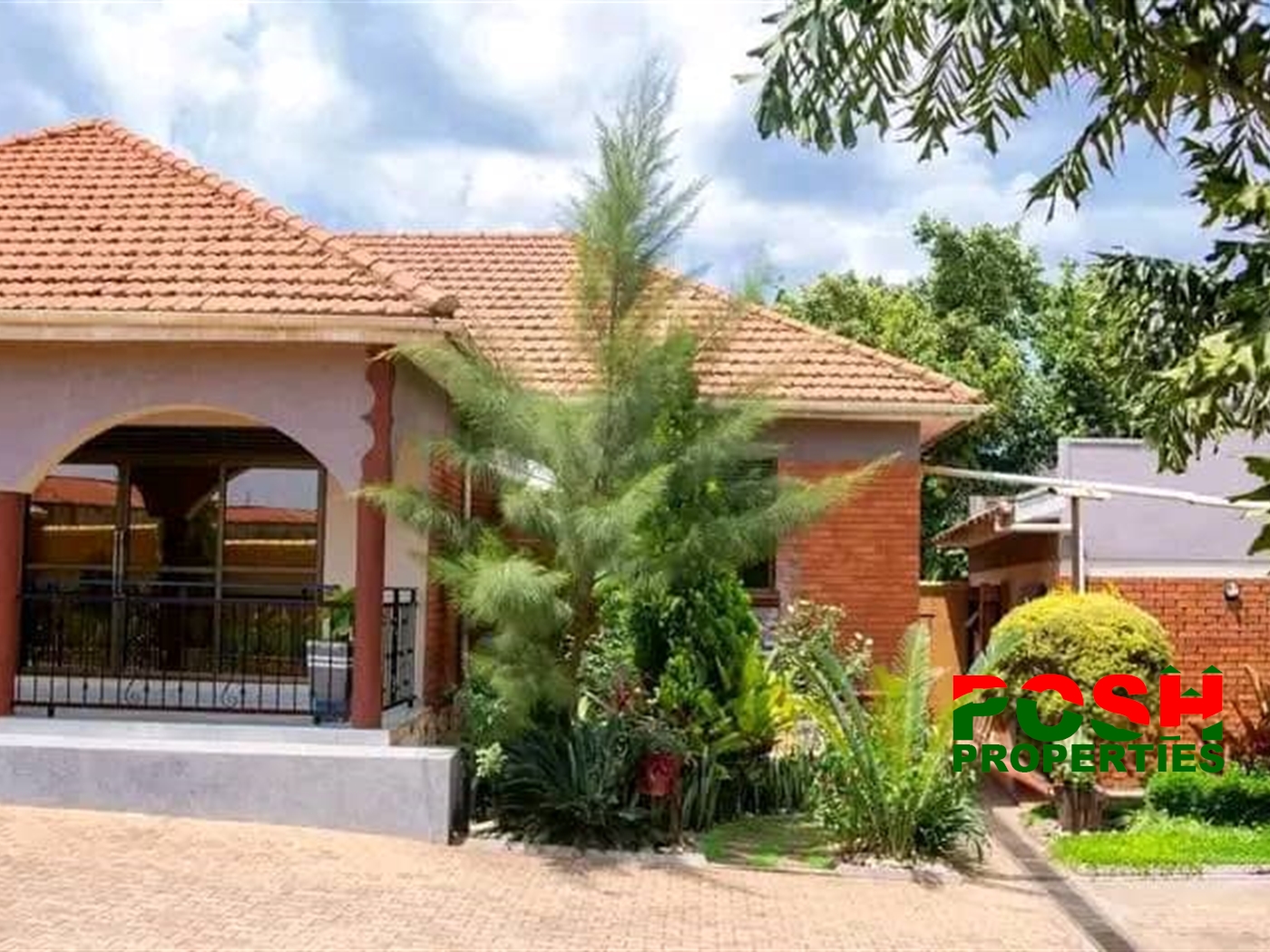 Bungalow for rent in Kisaasi Kampala