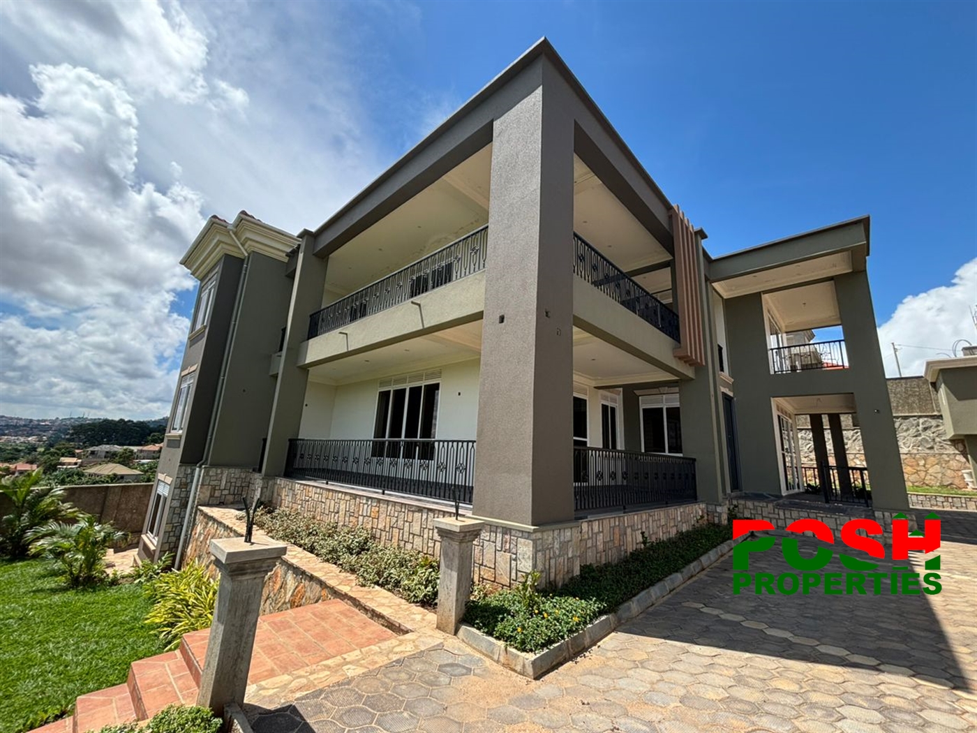 Mansion for sale in Munyonyo Kampala