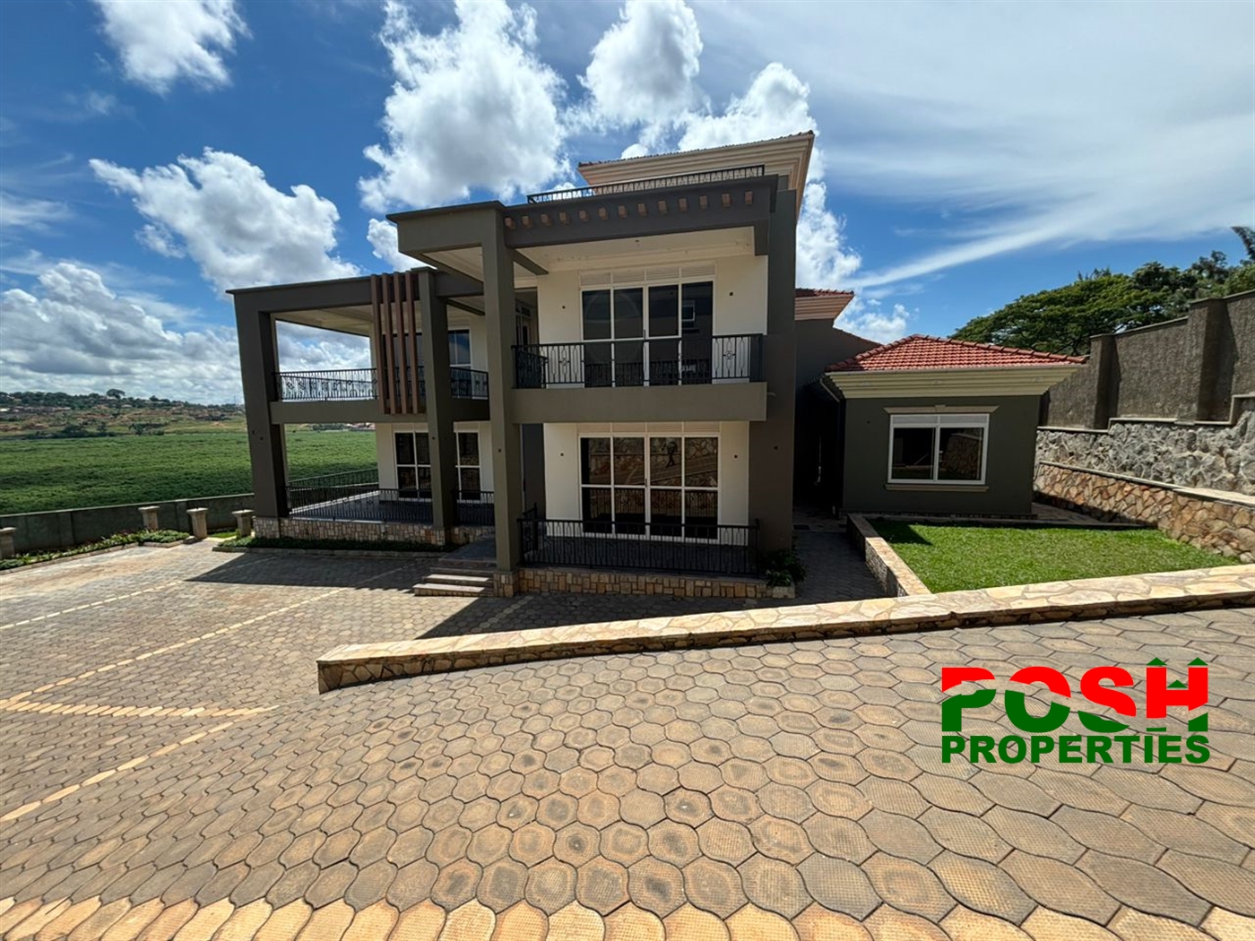 Mansion for sale in Munyonyo Kampala