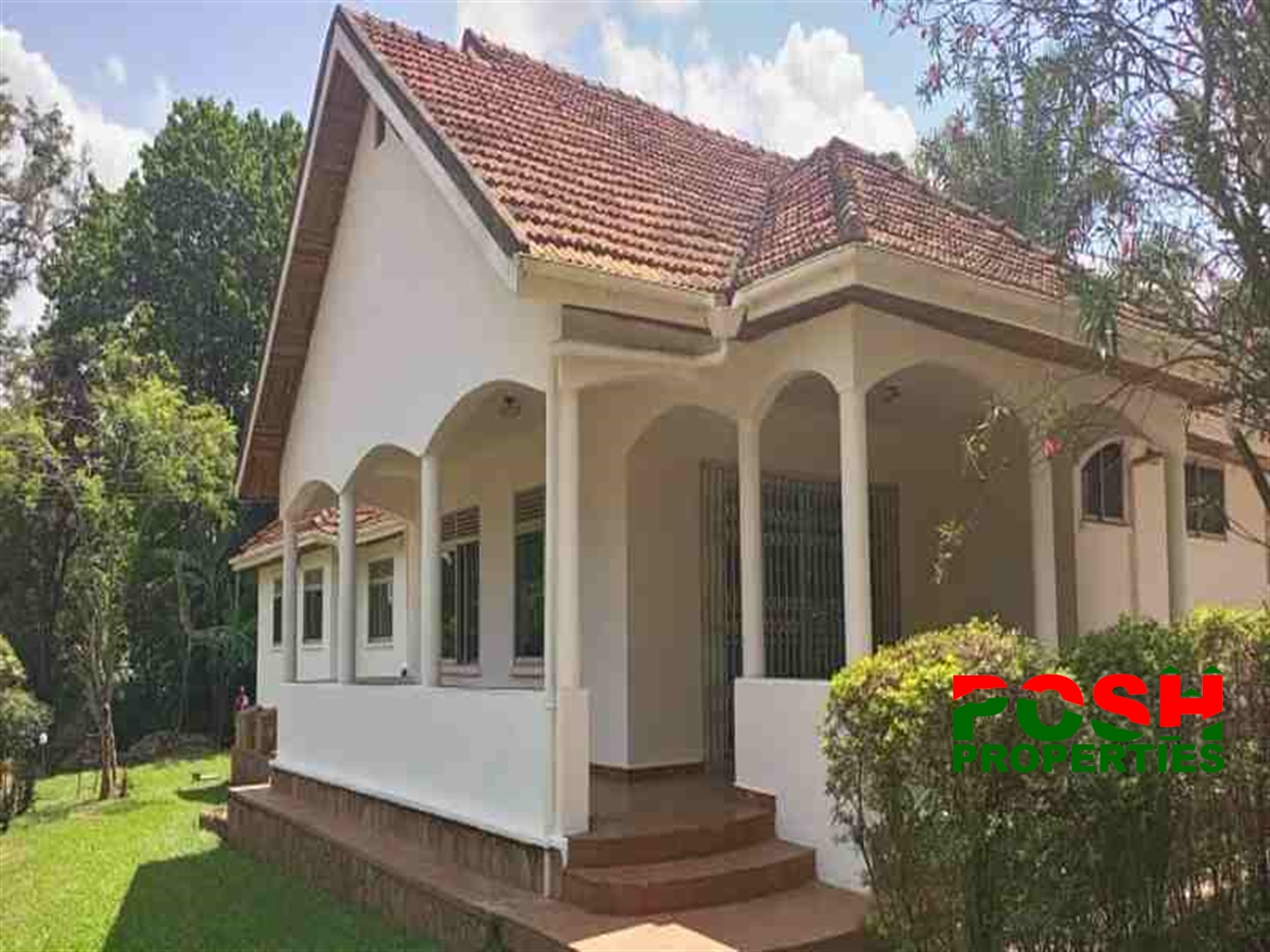 Bungalow for rent in Kololo Kampala