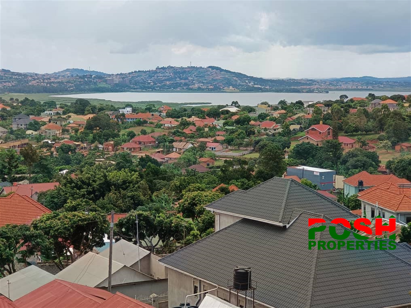 Mansion for sale in Bwebajja Wakiso