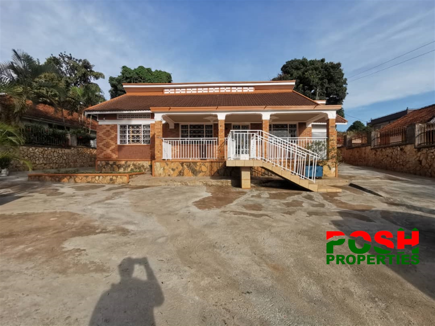 Bungalow for rent in Bukoto Kampala