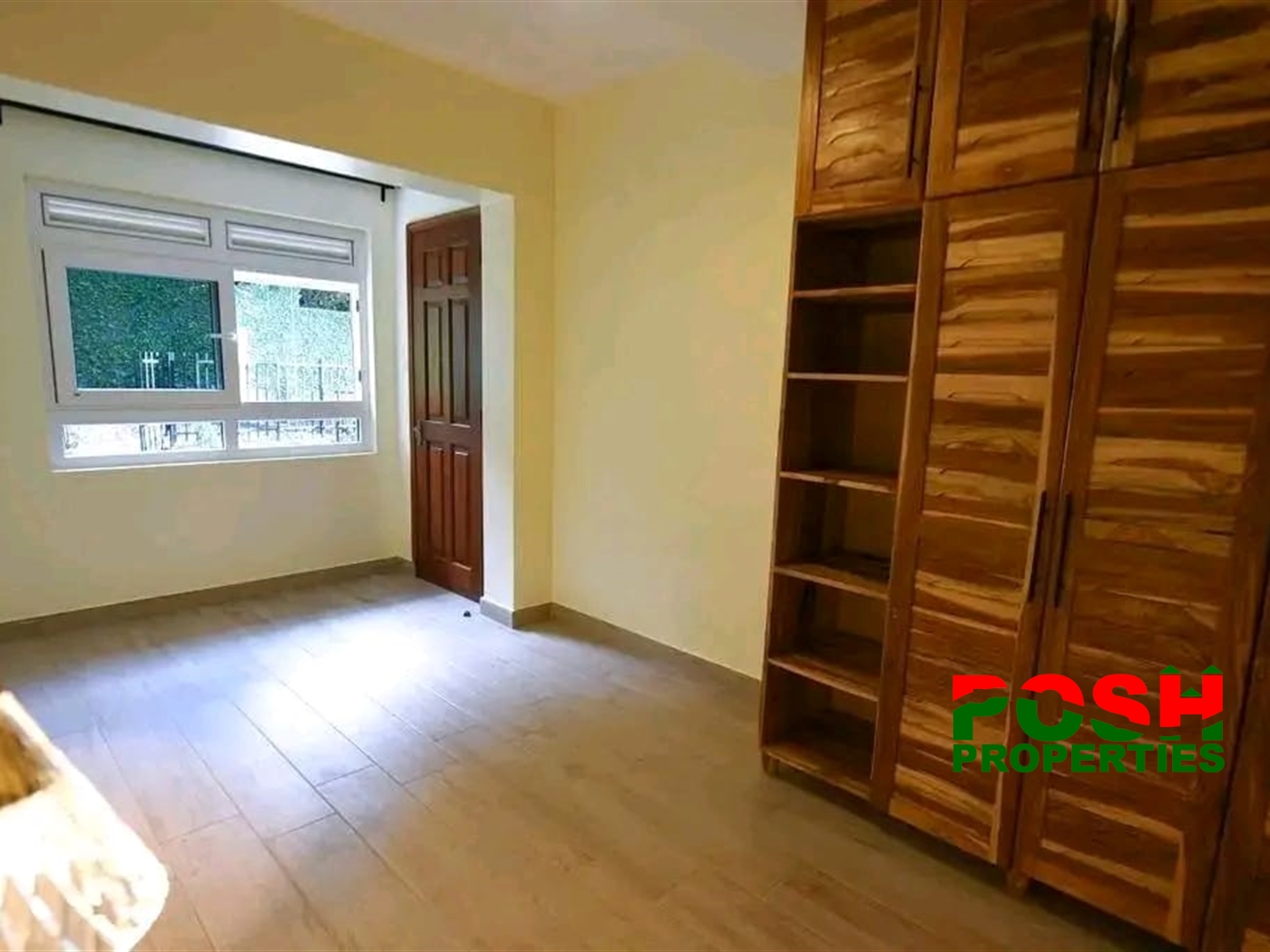 Town House for rent in Bugoloobi Kampala