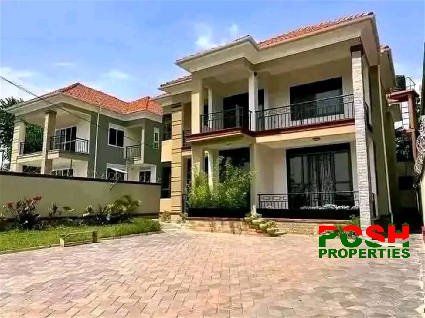 Mansion for sale in Kiwaatule Kampala