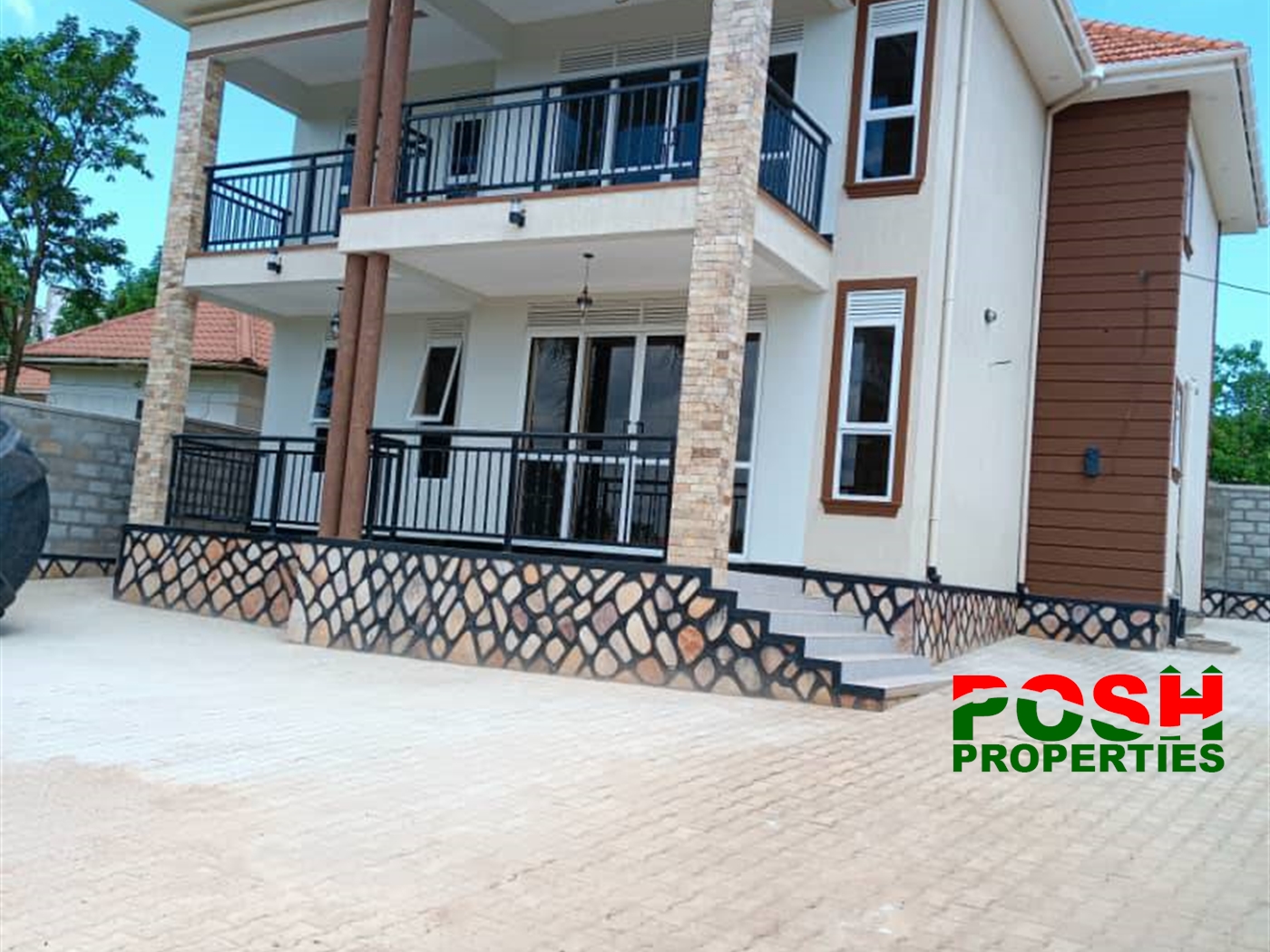 Storeyed house for sale in Kitende Wakiso