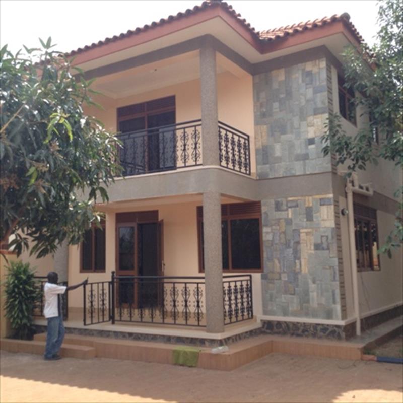 Mansion for rent in Muyenga Kampala