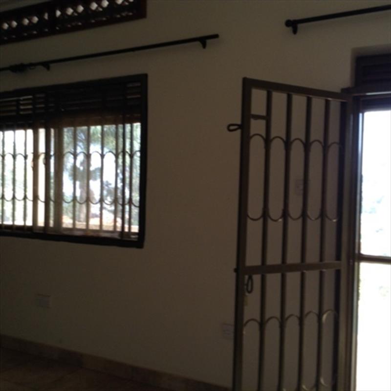 Mansion for rent in Bukoto Kampala