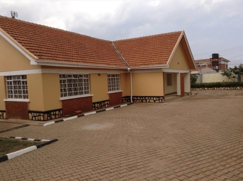 Bungalow for rent in Naguru Kampala