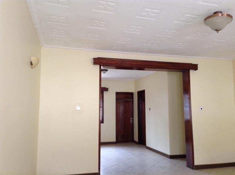 Bungalow for rent in Naguru Kampala