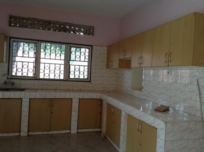 Mansion for rent in Naguru Kampala