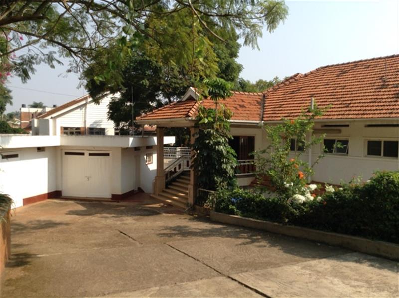 Mansion for rent in Kololo Kampala