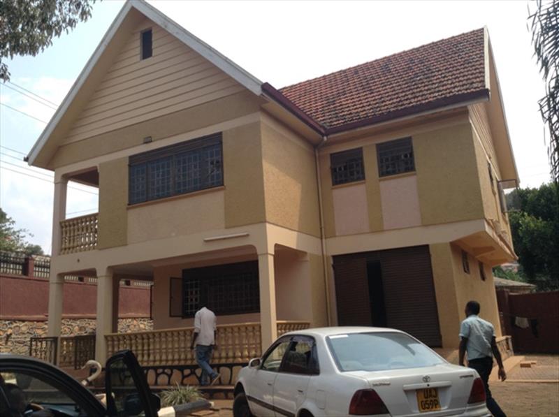 Mansion for rent in Muyenga Kampala