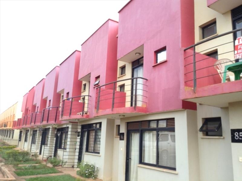 Town House for rent in Kyanja Kampala