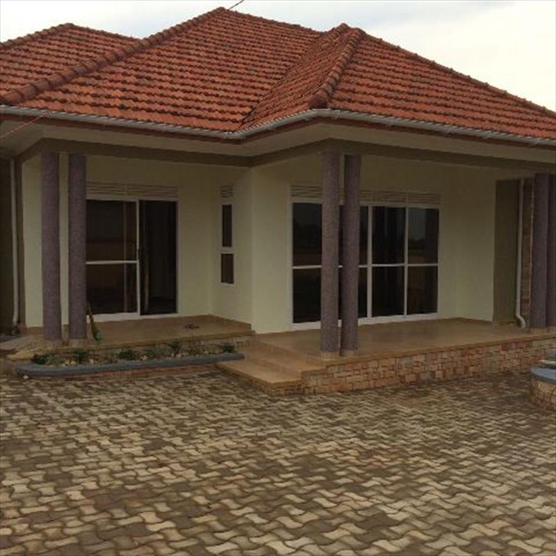 Bungalow for rent in Kira Wakiso