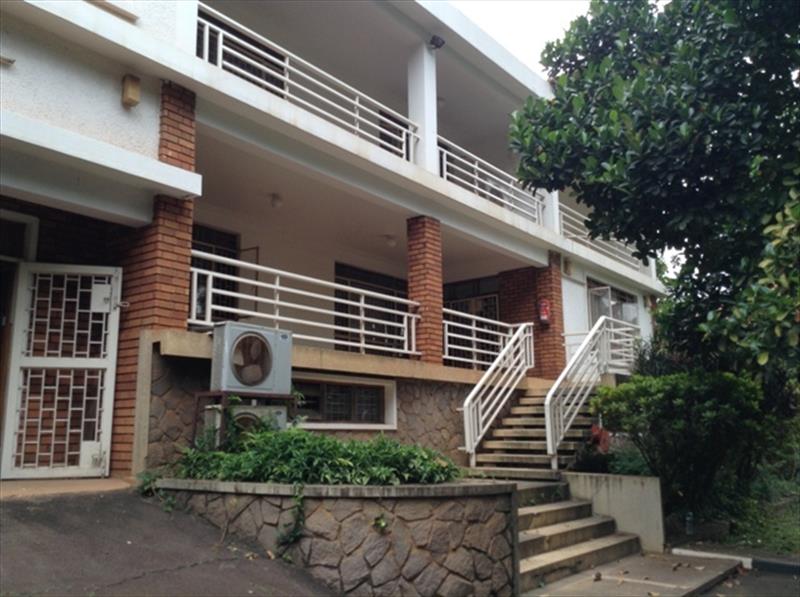 Mansion for rent in Kololo Kampala