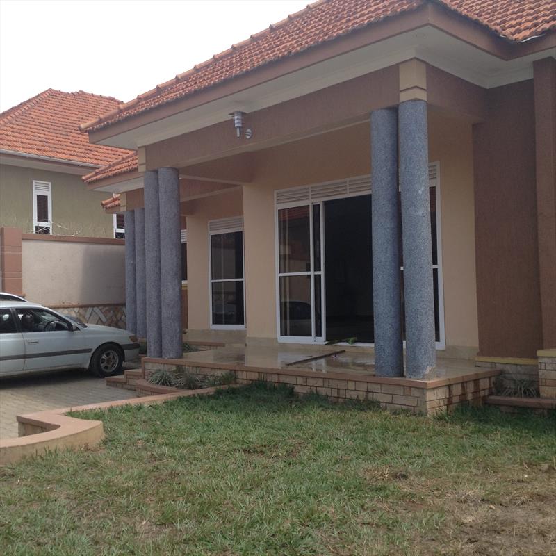 Bungalow for rent in Kira Wakiso